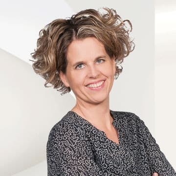 Portrait photo of Géraldine Rohlack