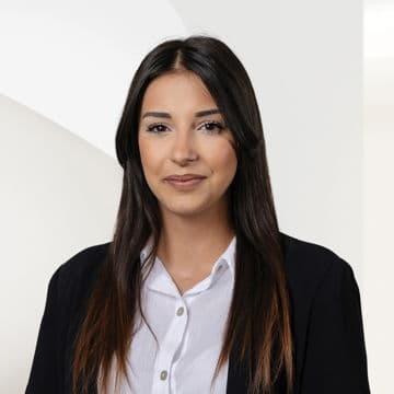 Portrait photo of Meral Erdogan