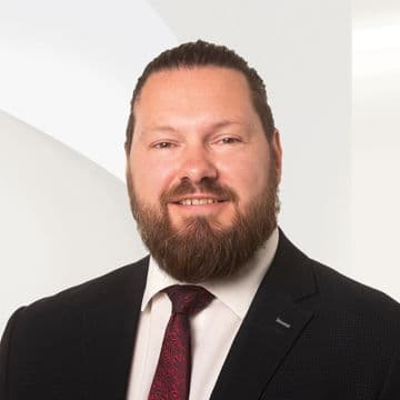 Portrait photo of Marcel Kunz