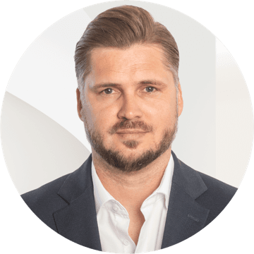 Portrait photo of Mario Warkentin