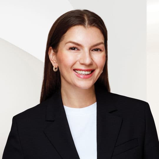 Portrait photo of Ines Plocher