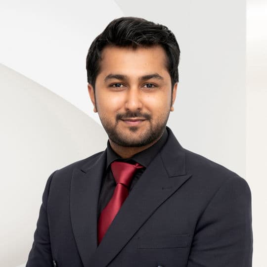 Porträtfoto von Ali Soomro