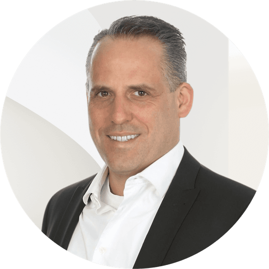 Portrait photo of Ulrich Krauth