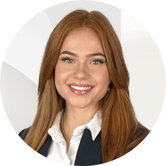 Portrait photo of Lena Fries