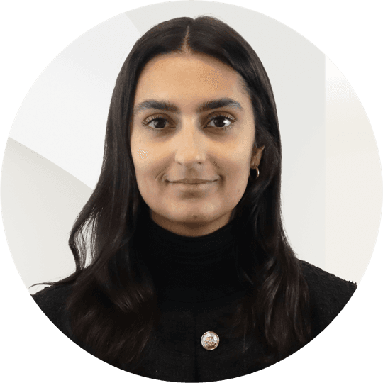 Portrait photo of Amira Bauker