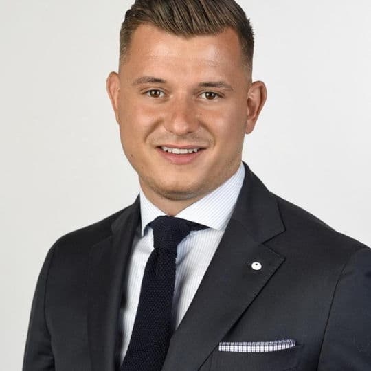 Portrait photo of Brian Kriech