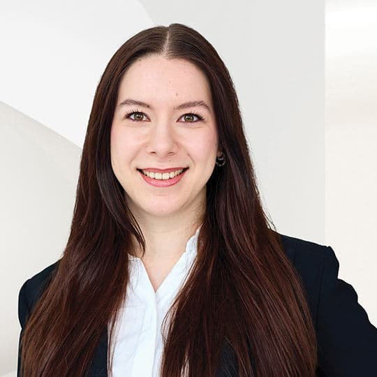 Portrait photo of Laura Rosato