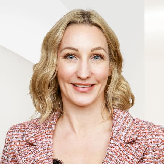 Portrait photo of Tanja Vieth