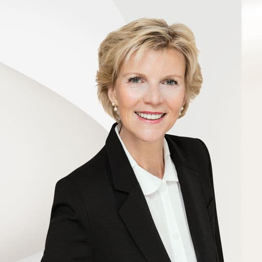 Portrait photo of Kerstin Volkmer