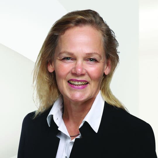 Portrait photo of Astrid Gausmann