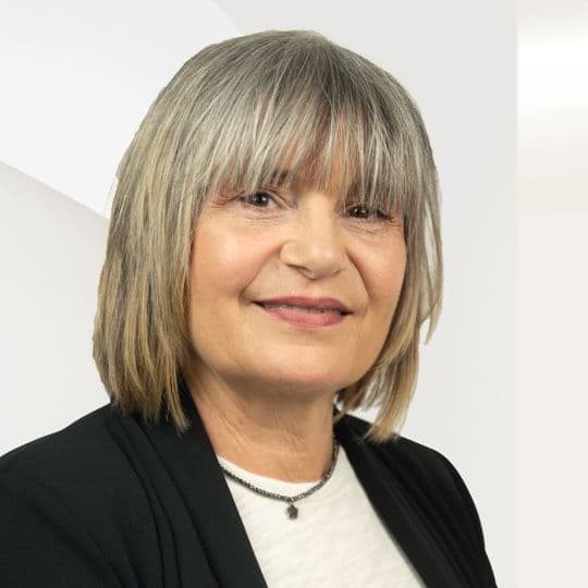 Portrait photo of Gloria Fisas