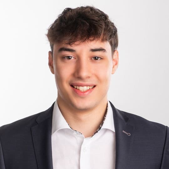 Portrait photo of Alexander Gopp