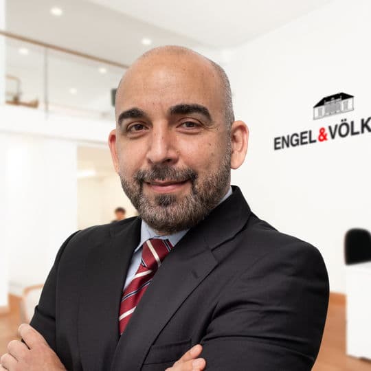 Portrait photo of Jairo Portillo