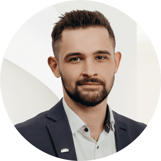 Portrait photo of Paul Müller