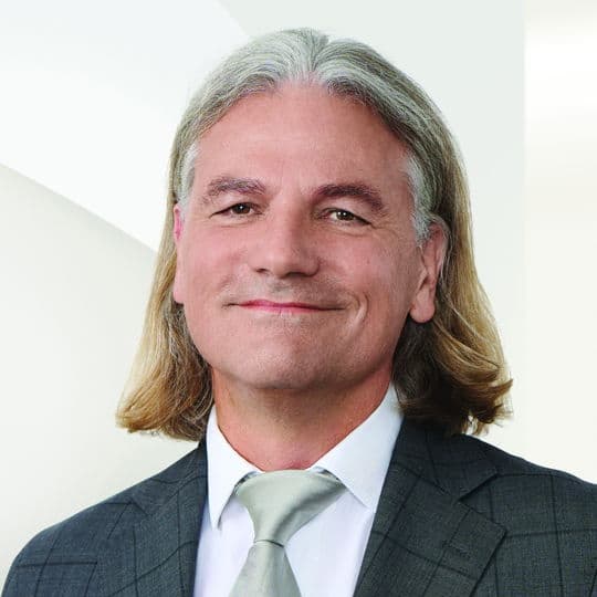 Portrait photo of Michael Höhenberger