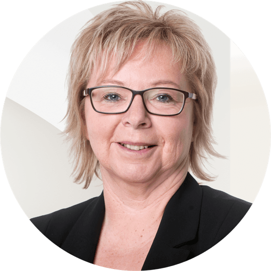 Portrait photo of Anja Petersen