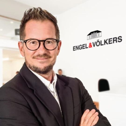 Portrait photo of Mario Niemuth