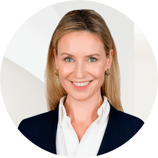 Portrait photo of Andrea Eichhorn