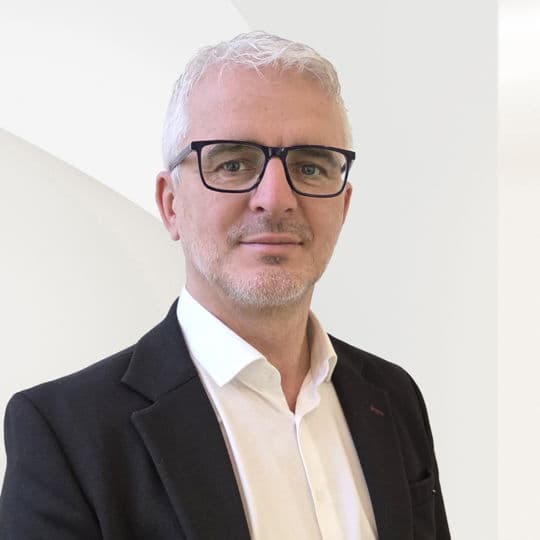 Portrait photo of Frank Wolff