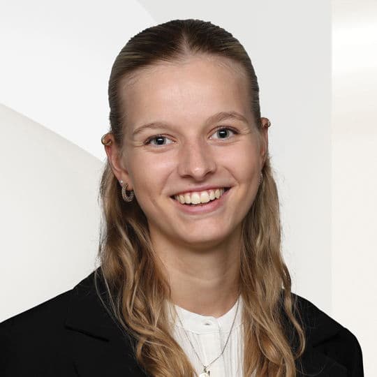 Portrait photo of Emma Steentjes