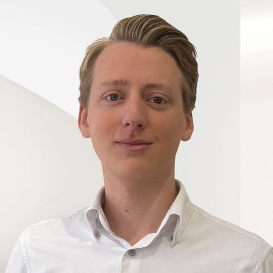 Portrait photo of Marvin Nikolaisen