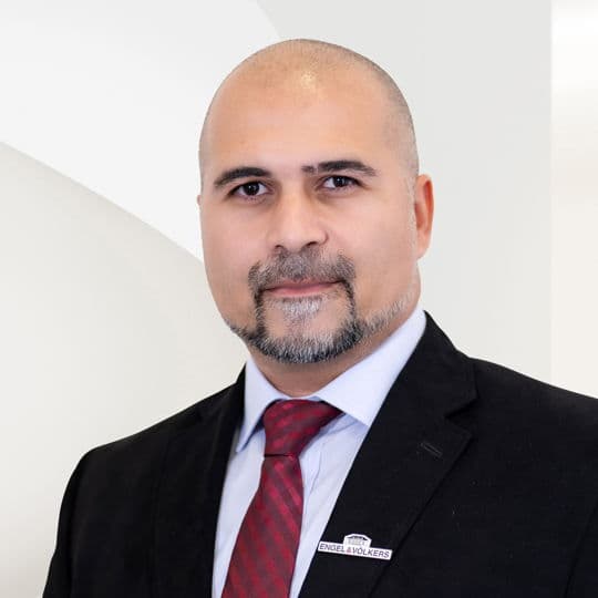 Porträtfoto von Harutyun Galstyan