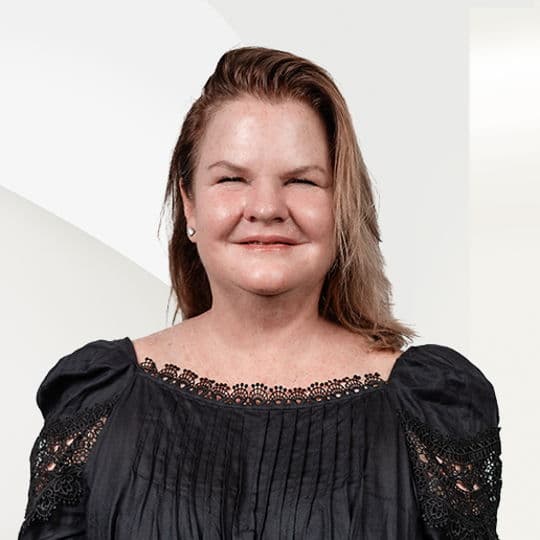 Porträtfoto von Holly Houston Ortiz