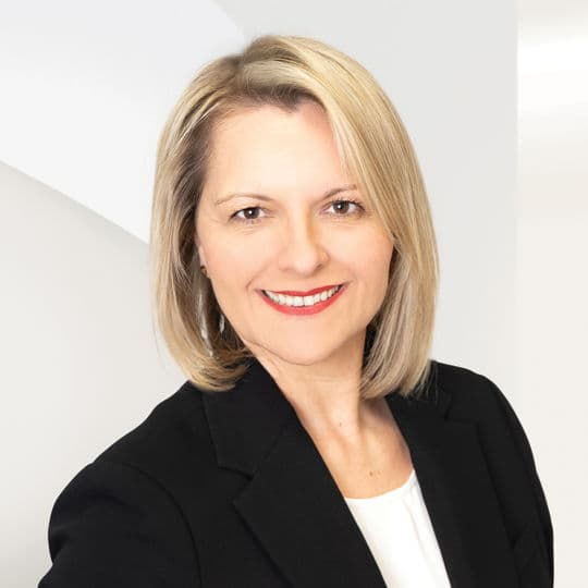 Portrait photo of Verena Fleck