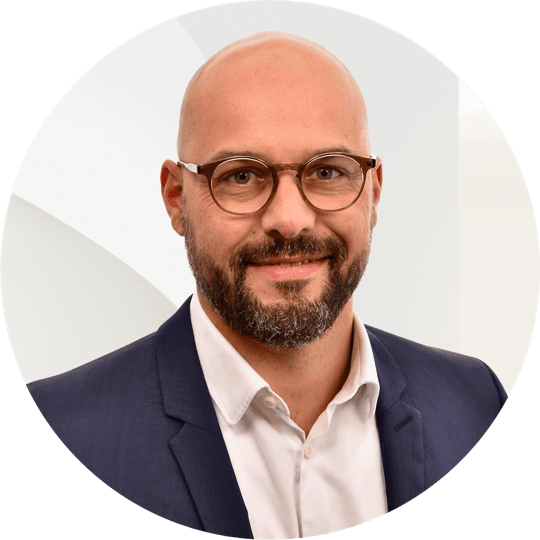 Portrait photo of Christoph Hollnberger