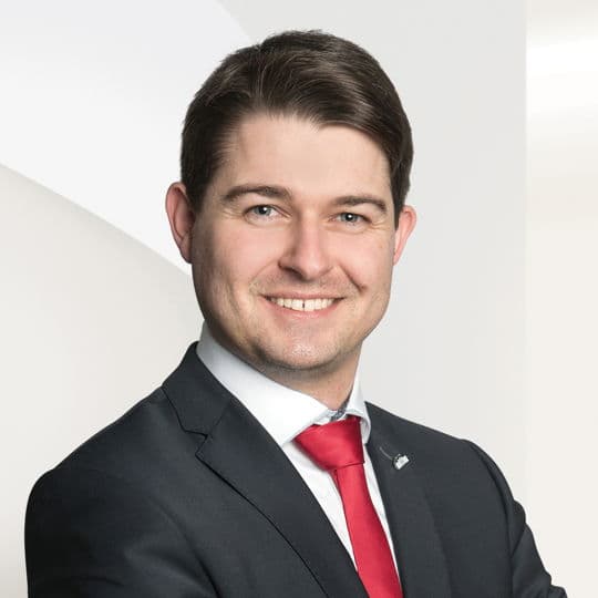 Portrait photo of Christian S. Bäck