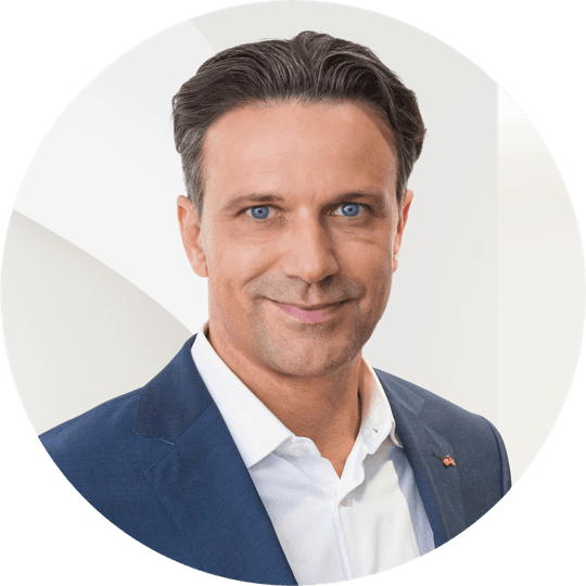 Portrait photo of Thomas Eichhorn