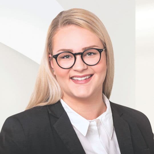 Porträtfoto von Carina Reifert