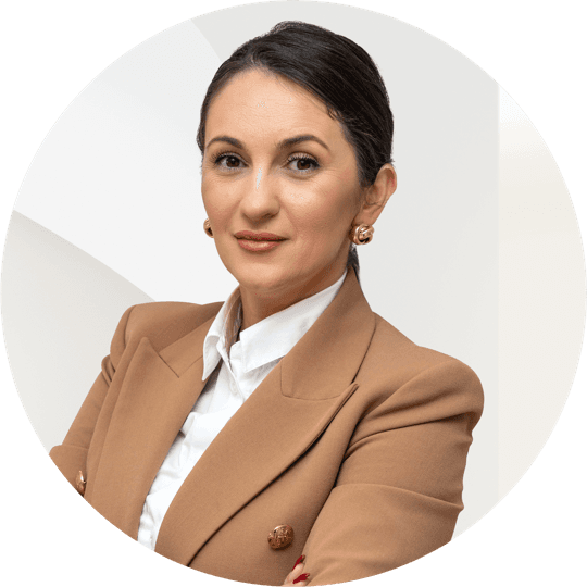 Portrait photo of Marina Bubalo