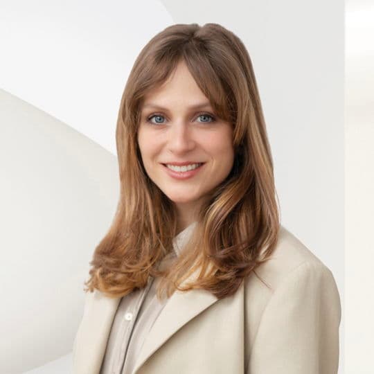 Portrait photo of Vera Krulitsch