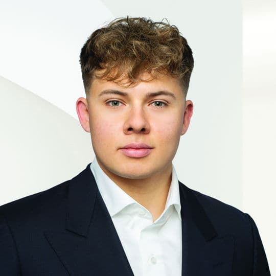 Portrait photo of Luis Westphal