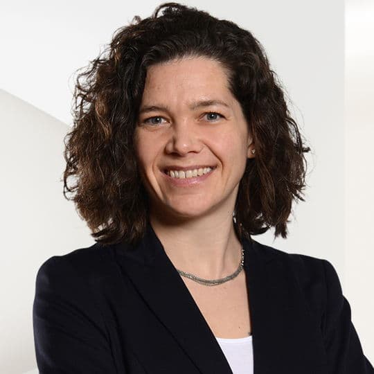 Portrait photo of Lisa Techel