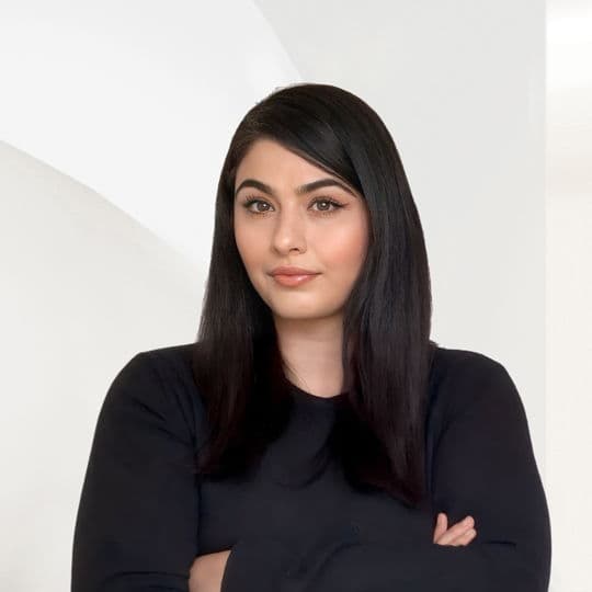 Portrait photo of Mara Mibelli