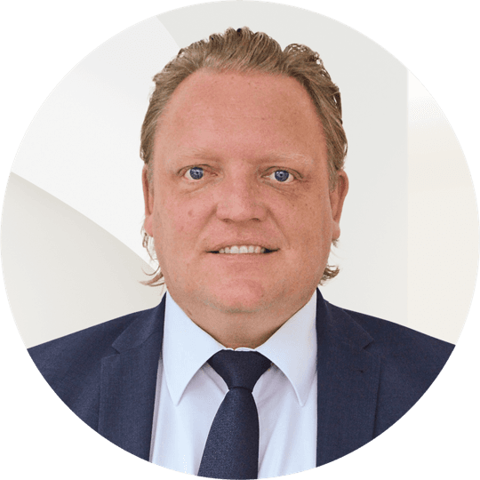 Portrait photo of Marc Fischer