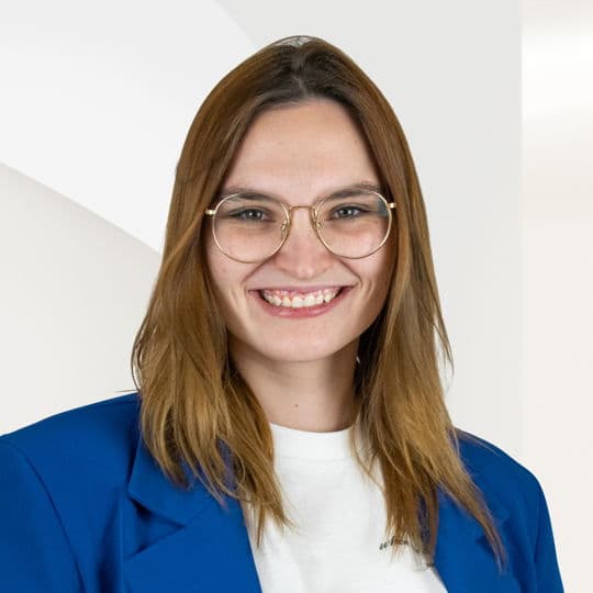 Portrait photo of Lea de Graf