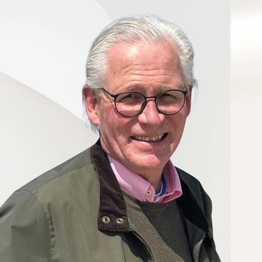 Portrait photo of Cai von Rumohr