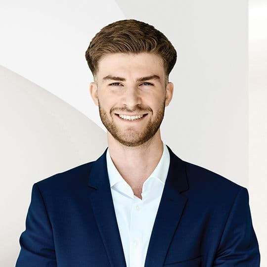 Portrait photo of Kron Ejupi