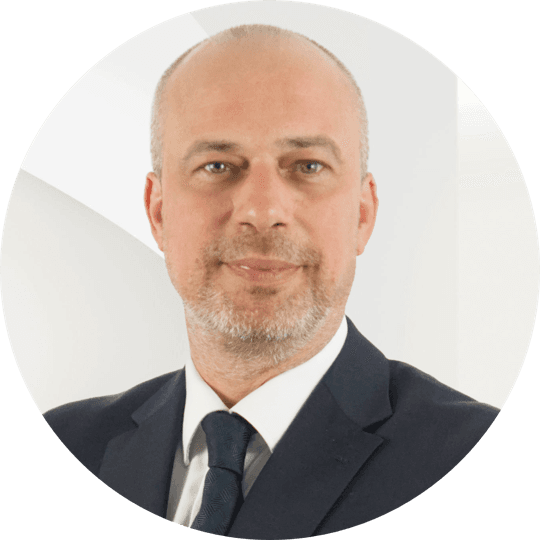 Portrait photo of Björn Brünger