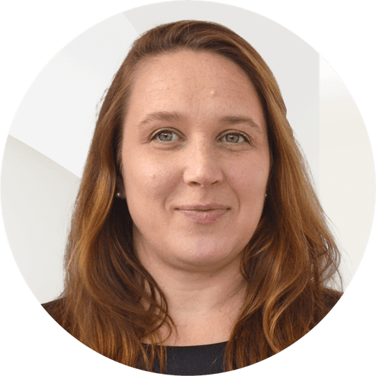 Portrait photo of Yvonne Knüppel