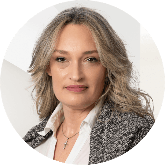 Portrait photo of Sofia Dragini