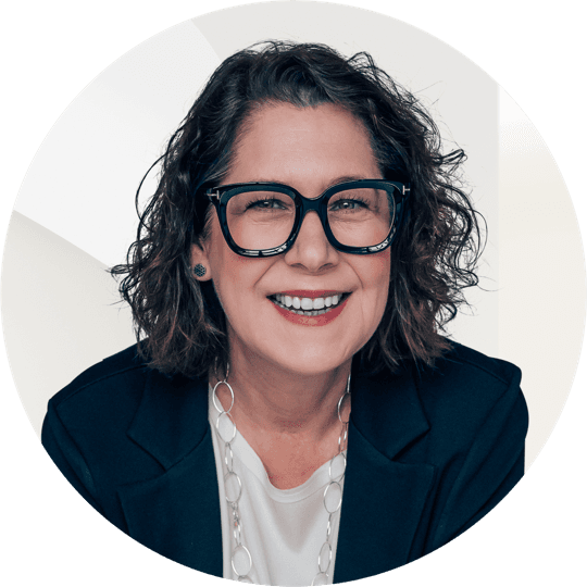 Portrait photo of Alexandra Schulze-Ohler