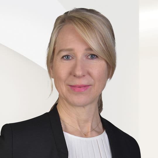 Portrait photo of Manuela Nuber