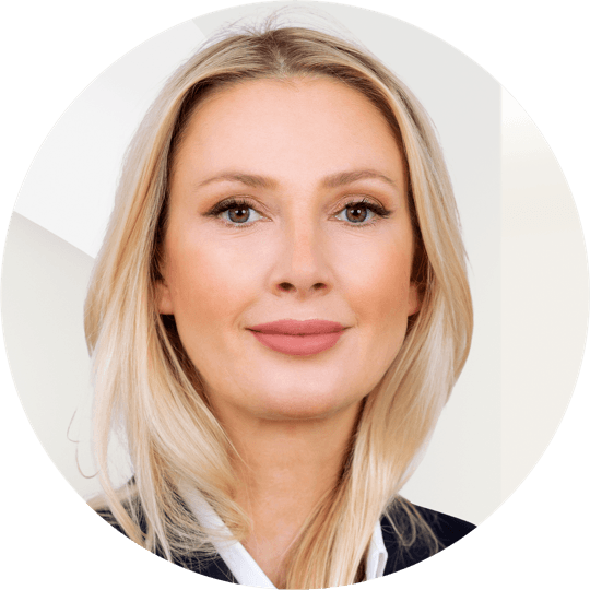 Portrait photo of Junona Dolleschal