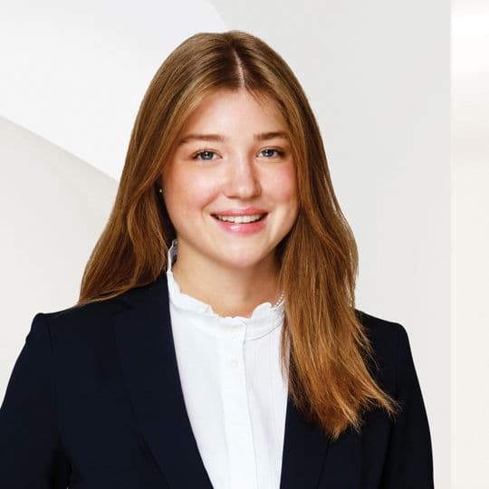 Portrait photo of Louisa Sündermann