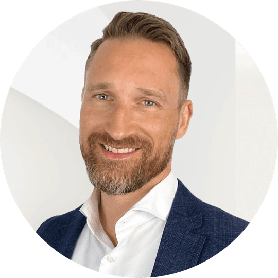 Portrait photo of Johannes Nickisch