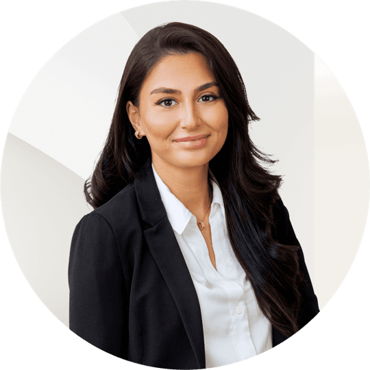 Portrait photo of Beheschta Kargaryar